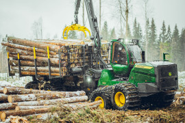 John Deere 2510H forwarder